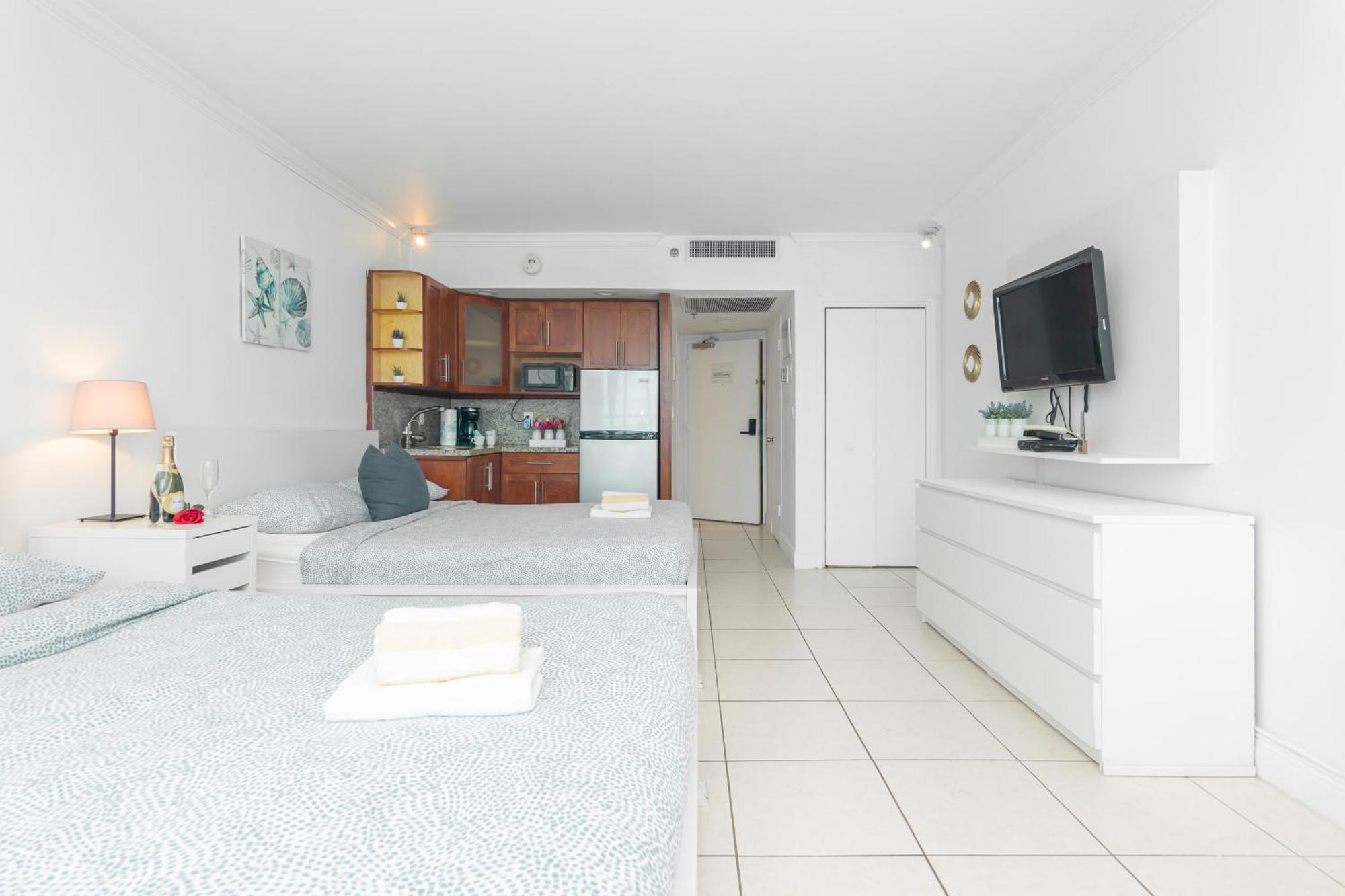 Girasole Rentals Suites Miami Beach Luaran gambar